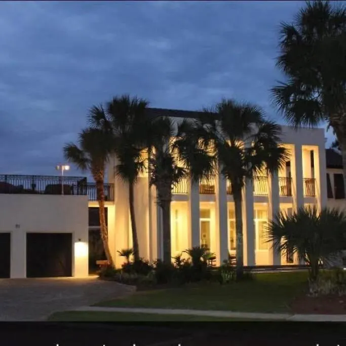 Entertainment House In Destin 